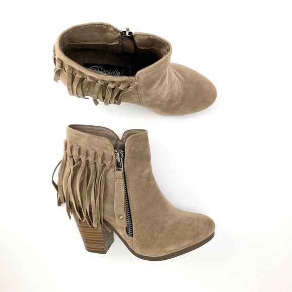 breckelles fringe booties